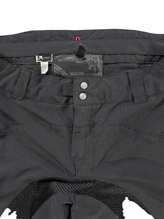 Black Light Oakley Tac Shorts 32