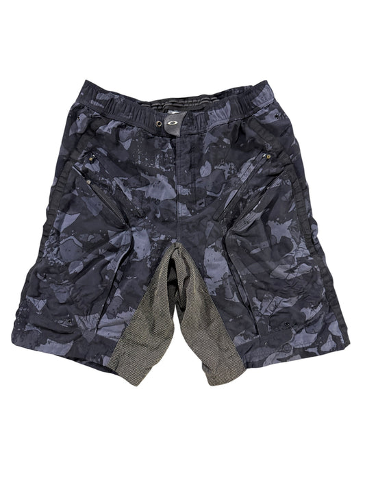 Camo Oakley Tac Shorts XL